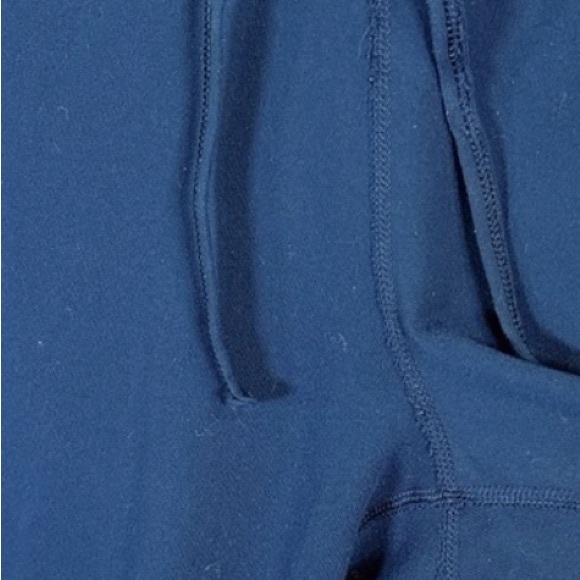 Lululemon sweats - Picture 6 of 9